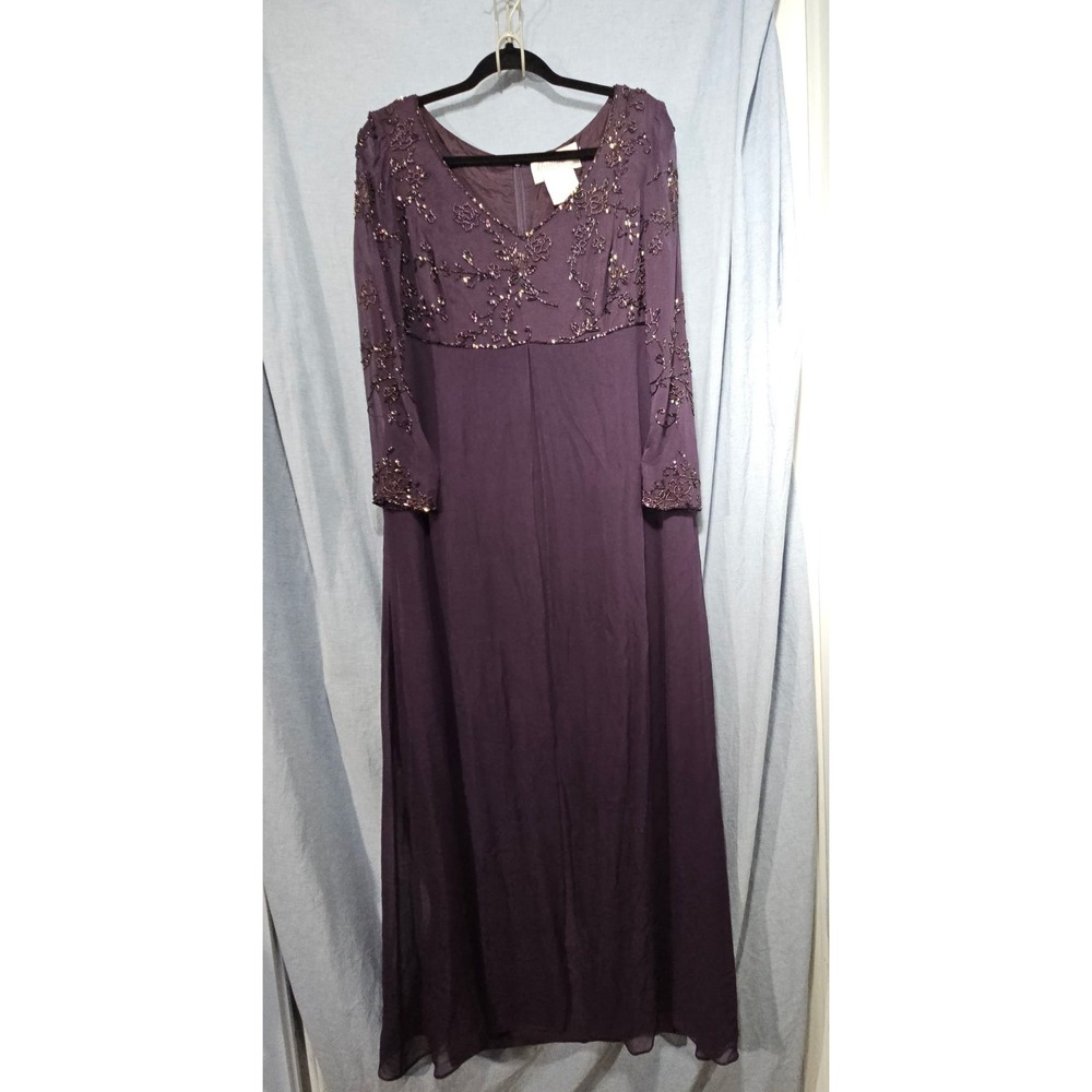 Montage Mon Cheri Silk Gown 18 Purple Beaded Sequin Formal Evening Maxi Dress